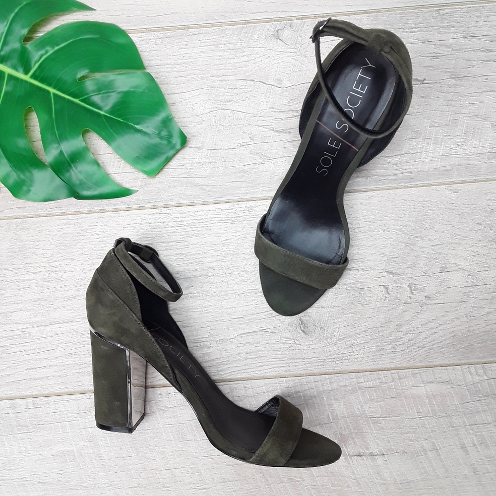 Sole Society Paden olive green suede chunky heel